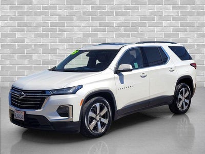 2023 Chevrolet Traverse LT Leather