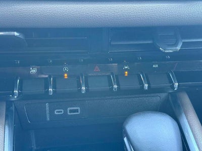 2024 GMC Canyon 4WD Denali