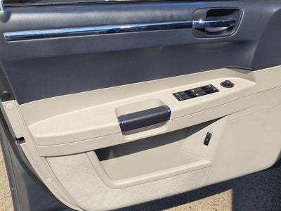 2006 Chrysler 300 C SRT8
