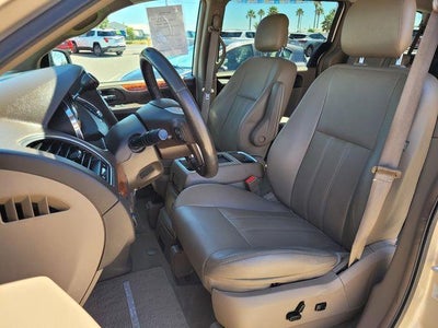 2015 Chrysler Town & Country Touring