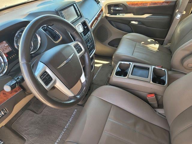 2015 Chrysler Town & Country Touring