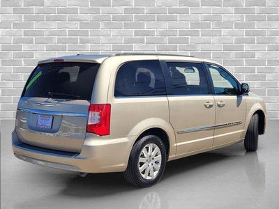 2015 Chrysler Town & Country Touring