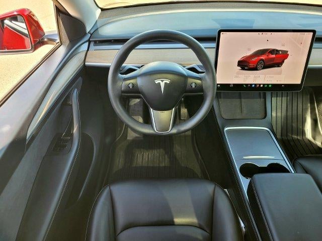 2025 Tesla Model Y Long Range