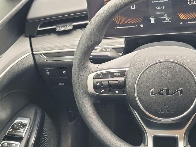 2025 Kia K5 LXS